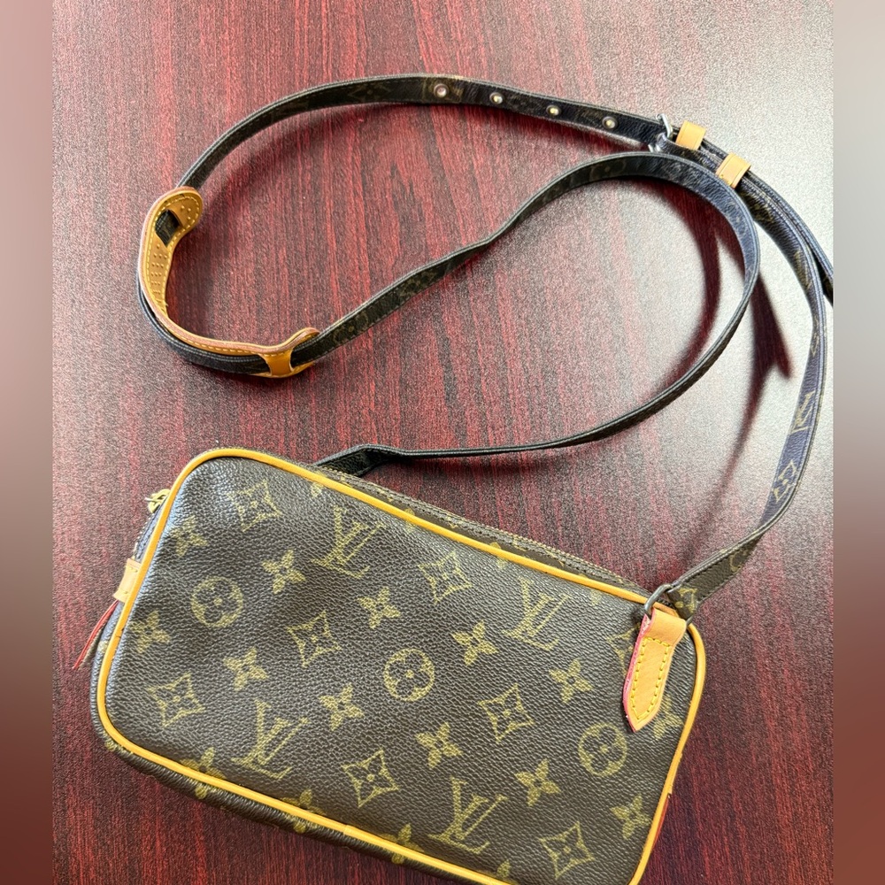 Louis Vuitton Pochette Marly Bandouliere Monogram